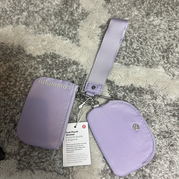 LULULEMON Dual Pouch Wristlet LILAC RARE COLOR WOMEN’S - Picture 4 of 5